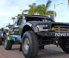 Vehicle participating in the Baja 1000 race