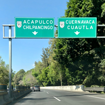 Autopistas toll road signs mexico